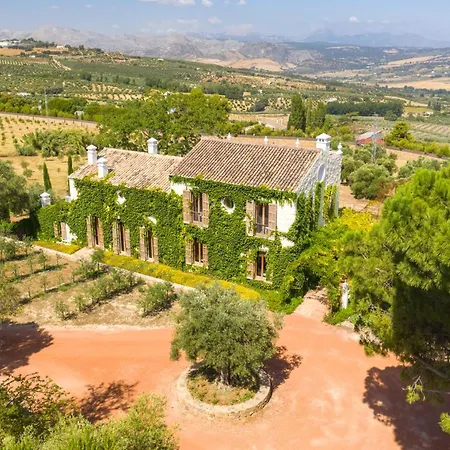 Cortijo La Almazara 호텔 론다