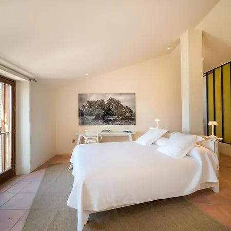 Cortijo La Almazara 호텔